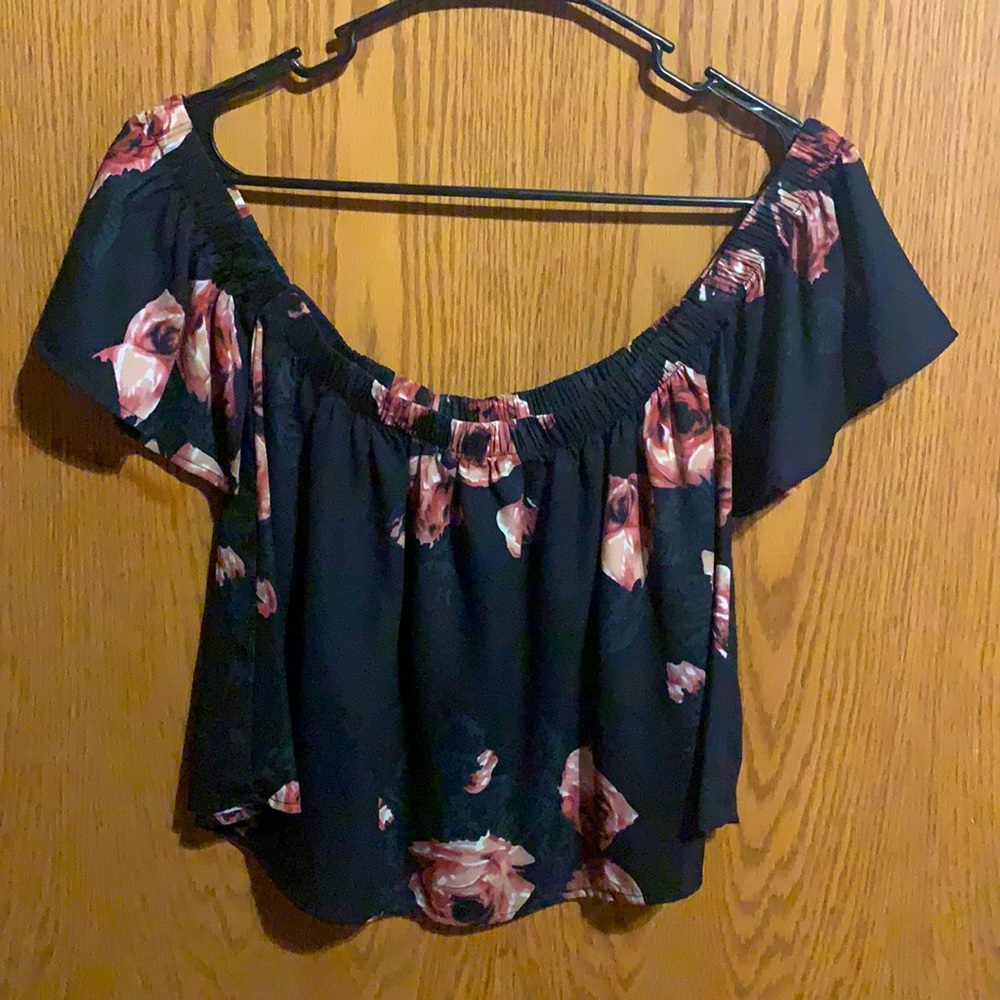 FASHION NOVA BLOUSE